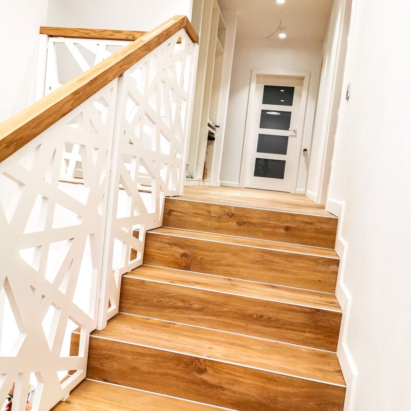 balustrada biała, ażurowa, mdf, panel dekoracyjny